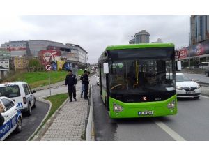 Benzin Yüklü Midibüs İddiası, Polisi Alarma Geçirdi