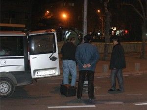 Emniyet Müdürlüğü çevresinde şüpheli çanta paniği
