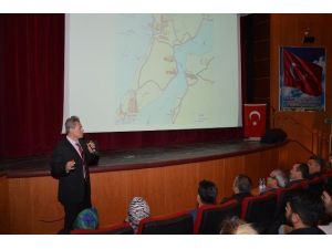 Çanakkale Konferansı Duygulandırdı