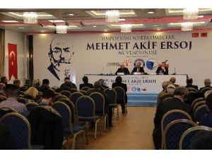 Bü Rektörü Kaplan, Atayurdunda Mehmet Akif Ersoy’u Anlattı
