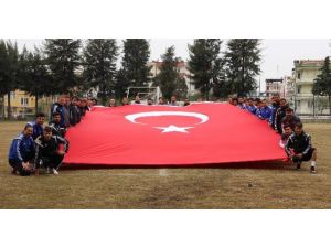 Aydınspor 1923’ten Teröre Bayraklı Protesto