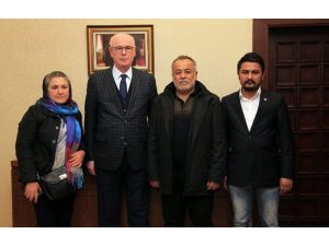 Başkan Kurt, Ali İsmail’in Ailesini Ağırladı