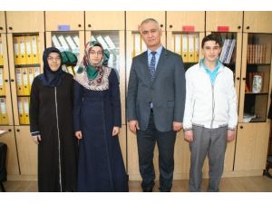 İmam Hatip Öğrencileri Ödülle Döndü