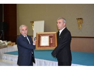 Gazilere, Devlet Övünç Madalyası Verildi