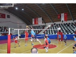 Voleybol 3.lig Yarı Final Müsabakaları Sona Erdi