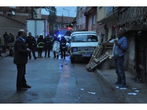 Kucağındaki Yeğeniyle Birlikte Kendini Yakmak İstedi