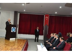 Denizli’de Din Eğitim Ve İdeal Öğretmen Konferansı Yapıldı