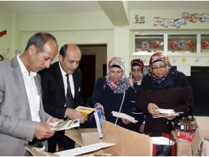 İstanbul’dan Ceylanpınar İlçesine Kitap Ve Bilgisayar Yardımı Yapıldı