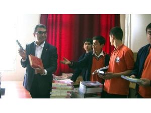 Öğrenciler Arasında Kuran-ı Kerim Meali Yarışması Düzenleniyor