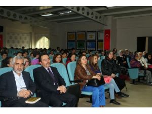 Afyon’da Ahmed Yesevi Konferansı