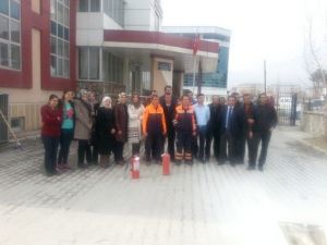 Afad Ekipleri, Sağlık Personeline Eğitim Verdi