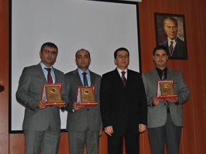 Kulu'da yılın kaliteli kurumları ödüllerini aldı
