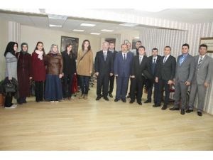 Başkanvekili Özak Öğretmenleri Ağırladı