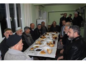 Ertuğrul Gazi Camii Cemaati Cuma Sabahları Kahvaltıda Buluşuyor