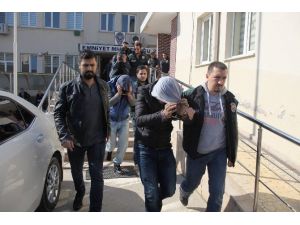 Bursa’daki Uyuşturucu Operasyonunda 8 Kişi Tutuklandı
