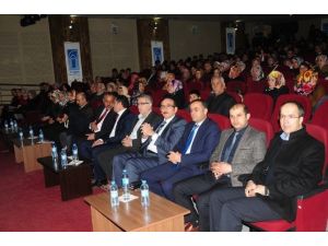 Van’da “üniversite Ailelerle Buluşuyor” Konferansı