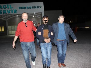 Katil zanlısı eş teslim oldu