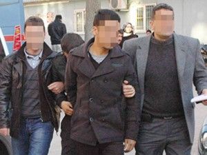 Akülü arabayı hurdacıya satmışlar