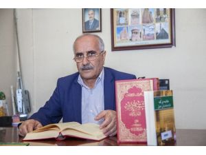 (Özel Haber) Kendi Çabasıyla Osmanlıca Öğrendi