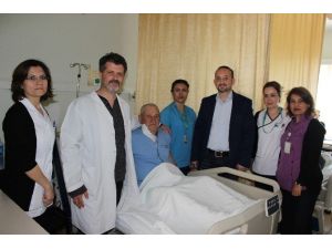 Çanakkale’de Karotis Endarterektomi Operasyonu Uygulandı