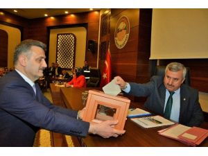 Körfez Belediyesi Nisan Ayı Meclisi Gerçekleştirildi