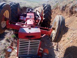 Konya'da traktör devrildi: 1 ölü