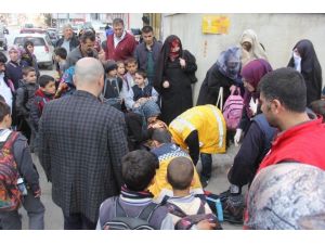 Önce Baygınlık Geçirdi, Sonra Hüngür Hüngür Ağladı