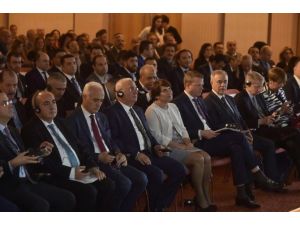 Türkiye İle Hollanda Ticaret Ve Yatırım Fırsatları Lahey’de Ele Alındı