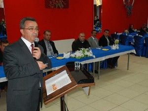 Mahalle muhtarları ile bir yılı değerlendirdi