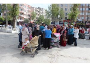 Mahalle Sakinlerinin Okul Tepkisi