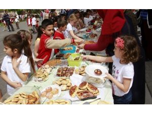 Balıkesir’de Anne Eli Kermesi