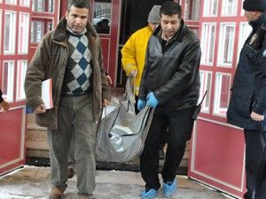 Evinde öldürülmüş bulunan kadının katil zanlısı oğlu çıktı