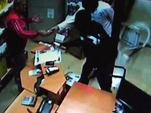 Kar maskeli soygunculara ikinci kez ceza