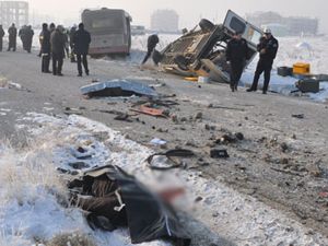 Konya'da feci kaza: 5 ölü 8 yaralı