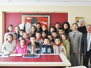 Çevre Kulübü öğrencilerinde Başkana ziyaret