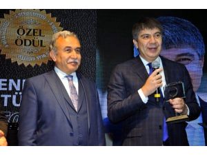 Türel’e Adana’da Özel Ödül