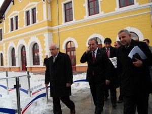 TBMM Başkanı Çiçek, Ankara'ya gitti