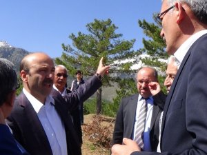 Tüfekci Seydişehir'de incelemelerde bulundu