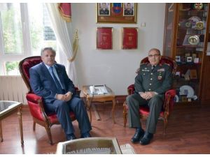 Vali Kahraman’dan İstanbul Jandarma Bölge Komutanı Tümgeneral Ali Özkara’ya Ziyaret