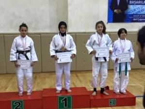 Judo’da Bartın’a 5 Madalya
