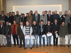 Konya'da mesleki eğitim alan esnafa sertifika