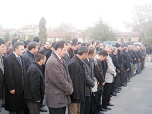 İbrahim Çetinerin oğlu vefat etti