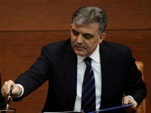 Abdullah Gül, 4 mahkumu affetti