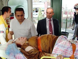 BBP İl Başkanı Arı'nın eşi ağır yaralandı