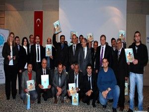 Turizm elçisi taksiciler sertifikalarını törenle aldı