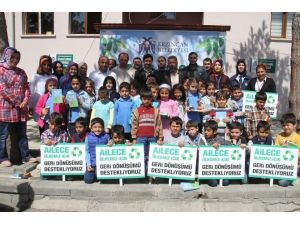 Erzincan Belediyesi Geri Dönüşüm Eğitimlerine Devam Ediyor