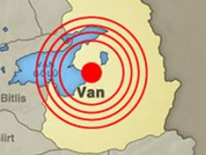 Van 4,4'lük depremle uyandı