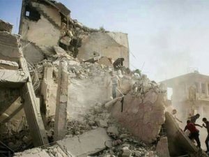 Suriye'de hava saldırısı: 10 ölü