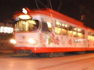 Konya'da tramvayın çarptığı kişi ağır yaralandı