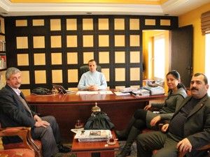 Akşehir basını örnek oluyor